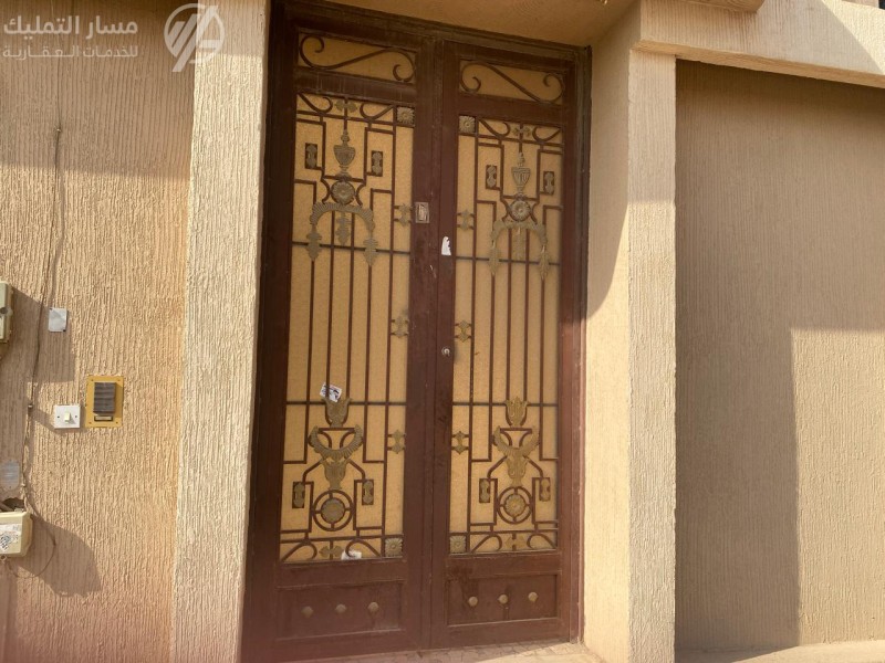 Photo by Daniel J. Schwarz